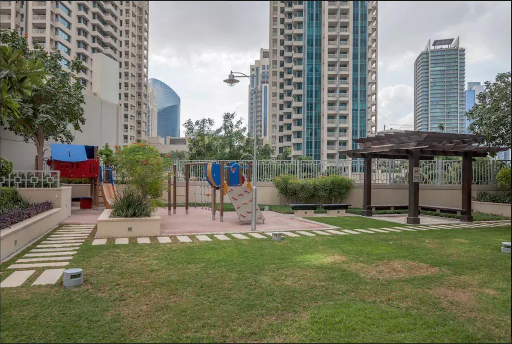 Faraway Homes - Burj Residences Dubai Exterior photo